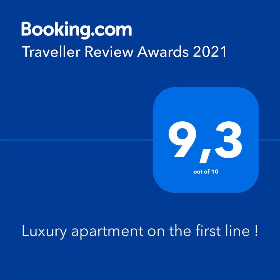 Luxury Apartment On The First Line ! Nea Kallikrateia Exteriör bild
